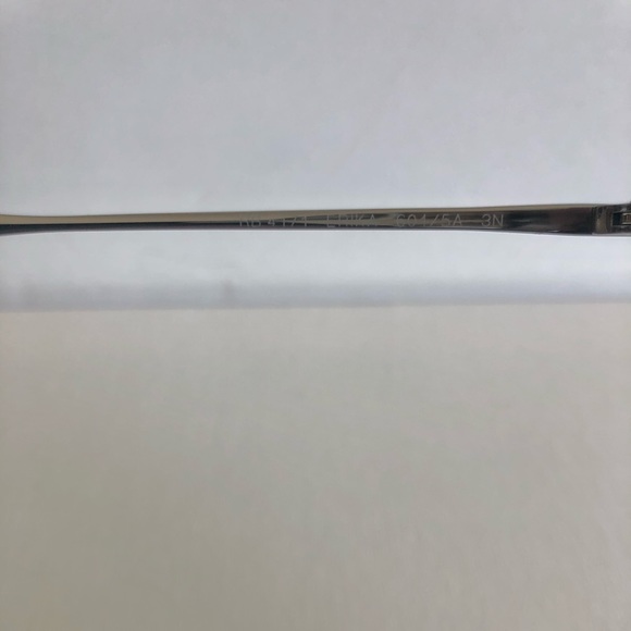 Ray Ban sunglasses w/case - Picture 3 of 5